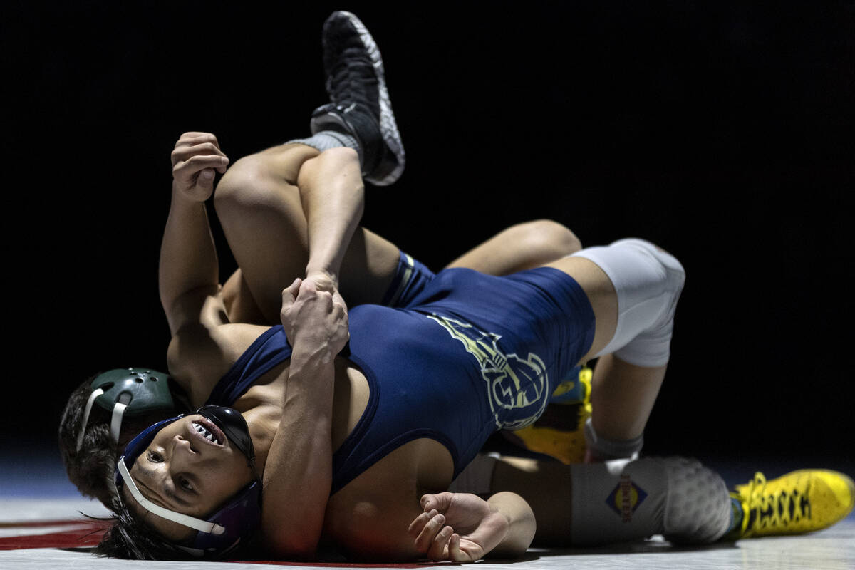 Rancho’s Caleb LeBaron and Cheyenne’s Matthew Salvador wrestle in the 120 lb weig ...