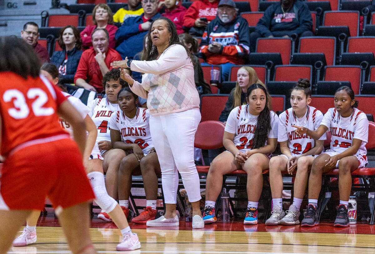 Las Vegas' Head Coach La Shondra Rayford calls timeout for her players against Arbor View durin ...