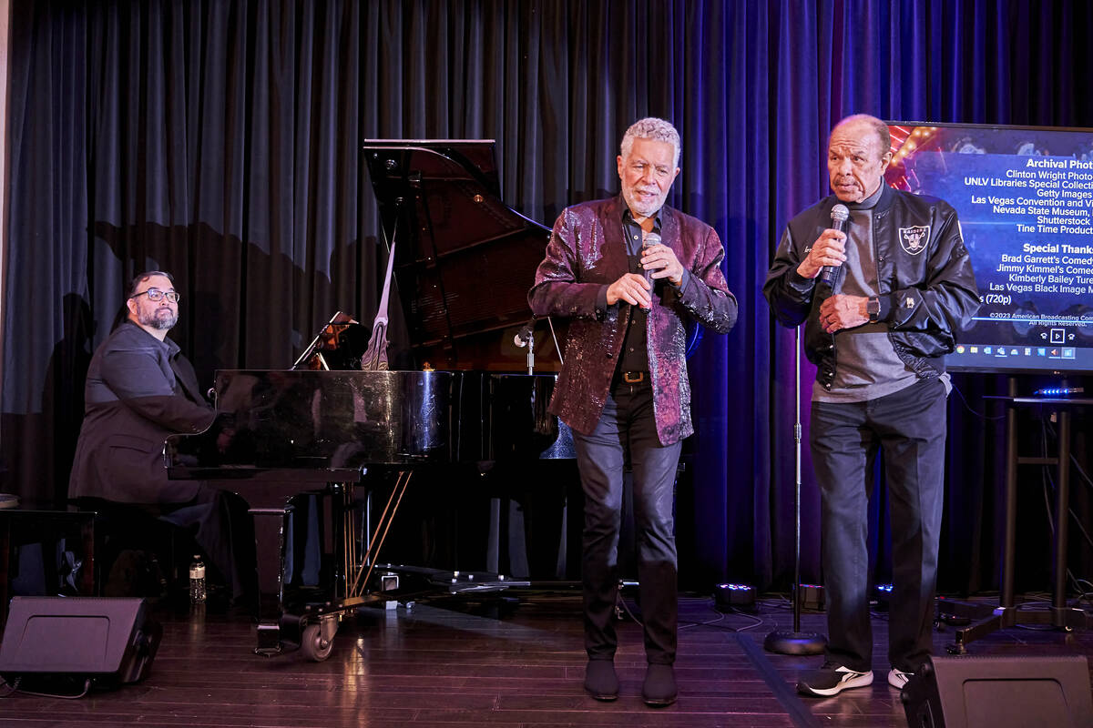 Clint Holmes, center, is shown with pianist Bill Zappia and Sonny Charles at The Stirling Club ...