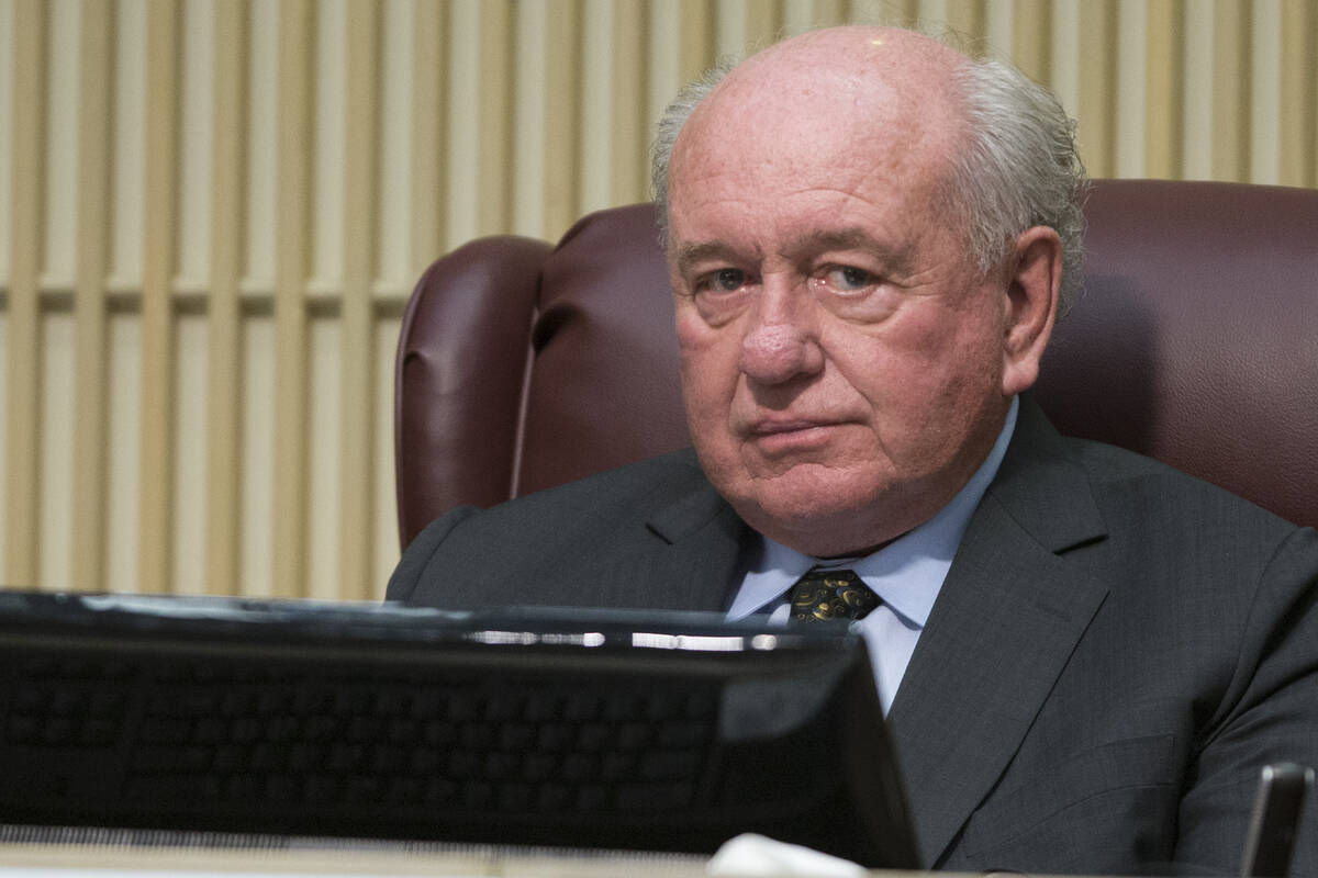 Analytisk audition peeling Henderson councilman Dan Shaw's payday lending business faces lawsuit | Las  Vegas Review-Journal