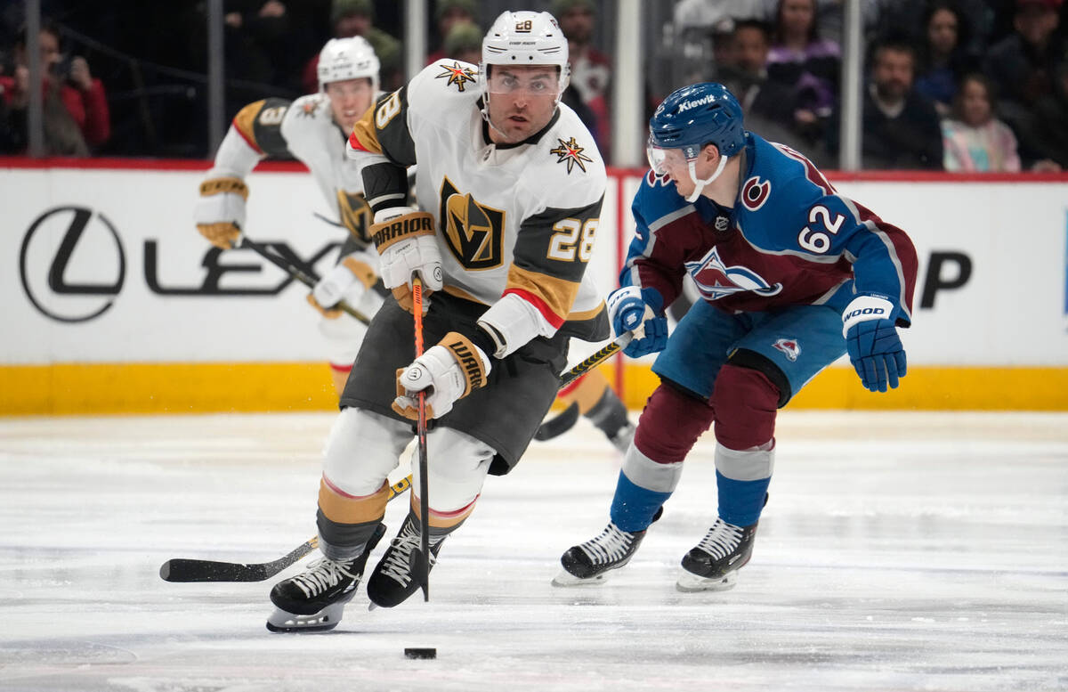 Vegas Golden Knights left wing William Carrier (28) drives down the ice with the puck as Colora ...
