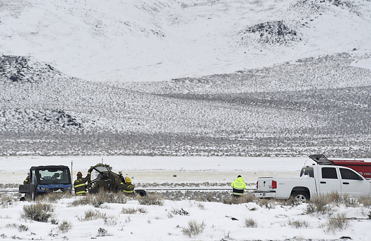 Pesawat medis tampaknya pecah sebelum kecelakaan, kata NTSB
