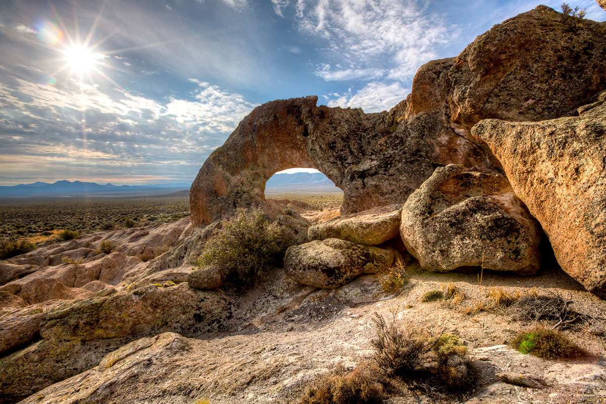 Basin and Range Arch. Photo Credit: BLM Nevada ; Location: Basin and Range National Monument