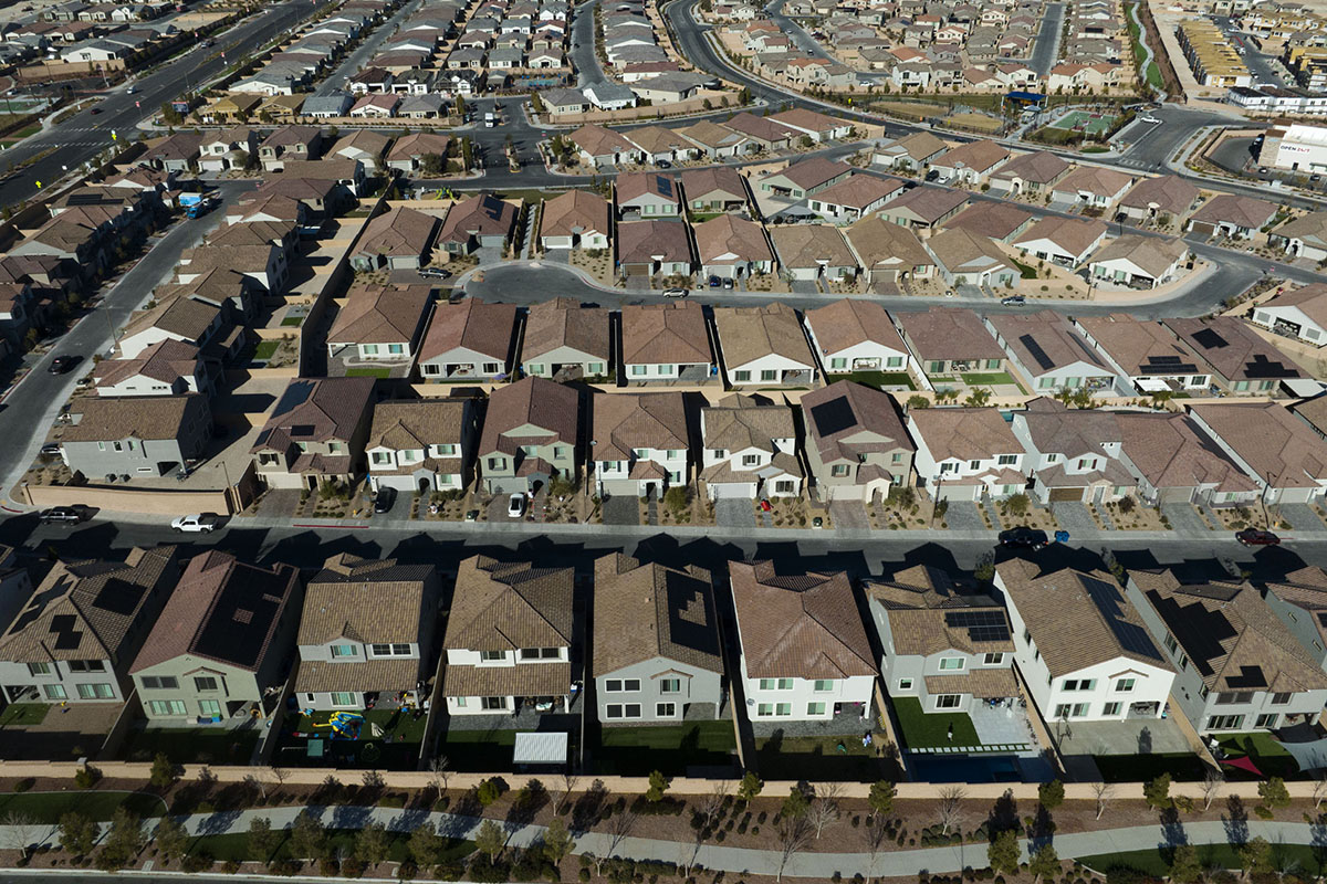 Las Vegas, pasar perumahan AS memulai tahun dengan lambat