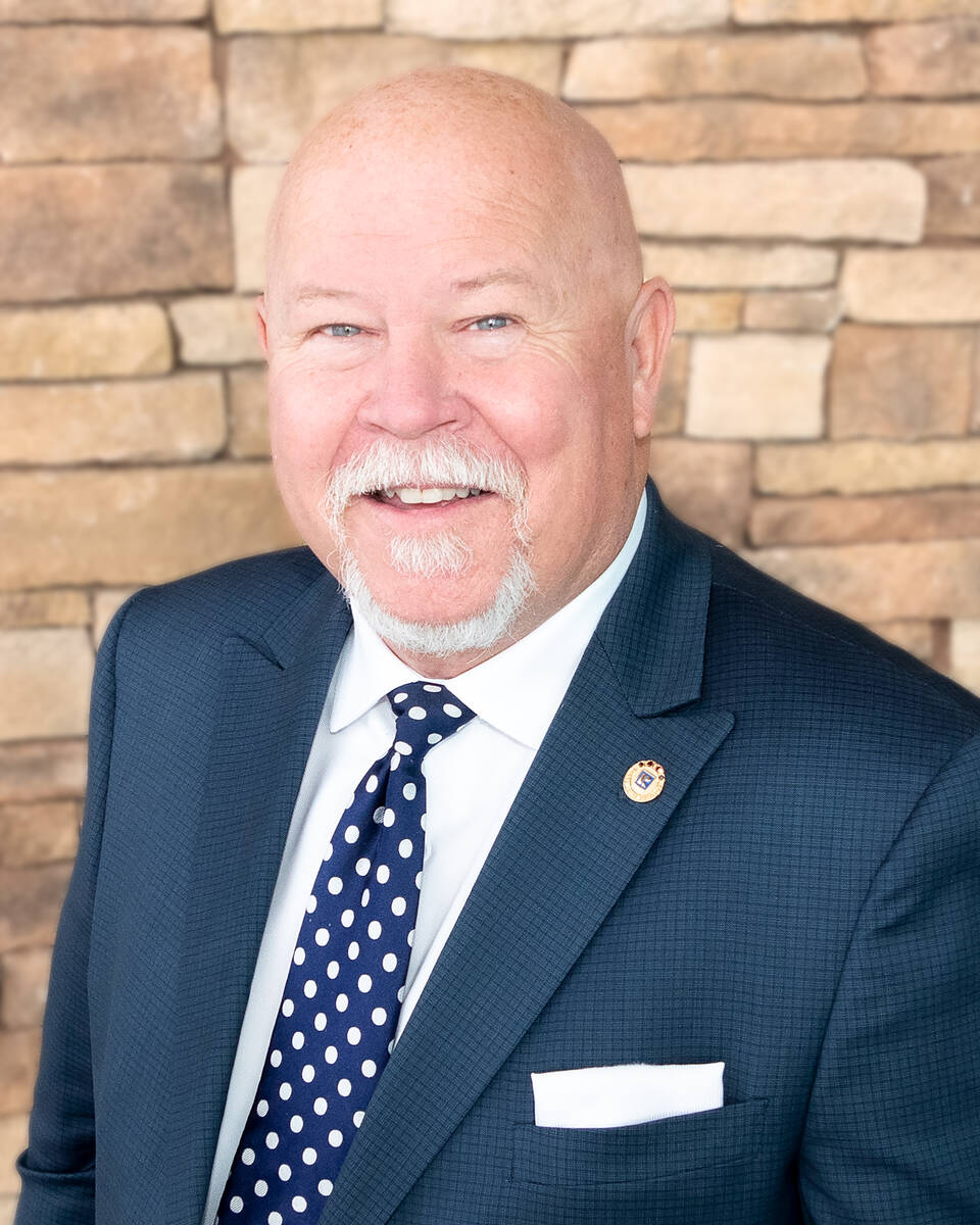 Lee K. Barrett