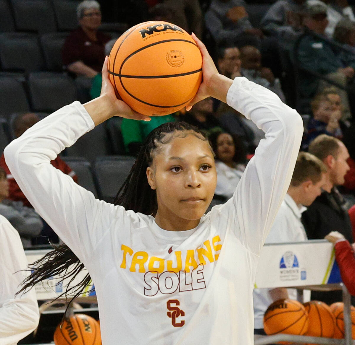 USC Trojans guard Taylor Bigby (1) warms up before an NCAA college basketball game against the ...