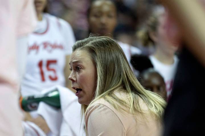 UNLV Lady Rebels head coach Lindy La Rocque shouts during a timeout in the second half of an NC ...