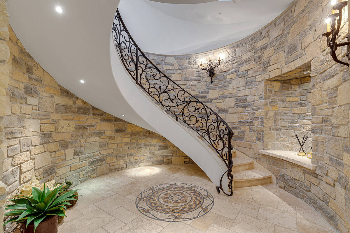 Lake Las Vegas mansion. (Salomon Investments)