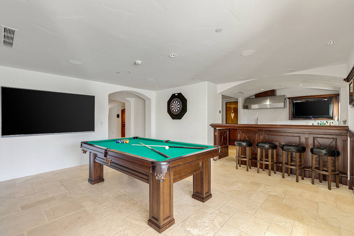 Lake Las Vegas mansion game room. (Salomon Investments)