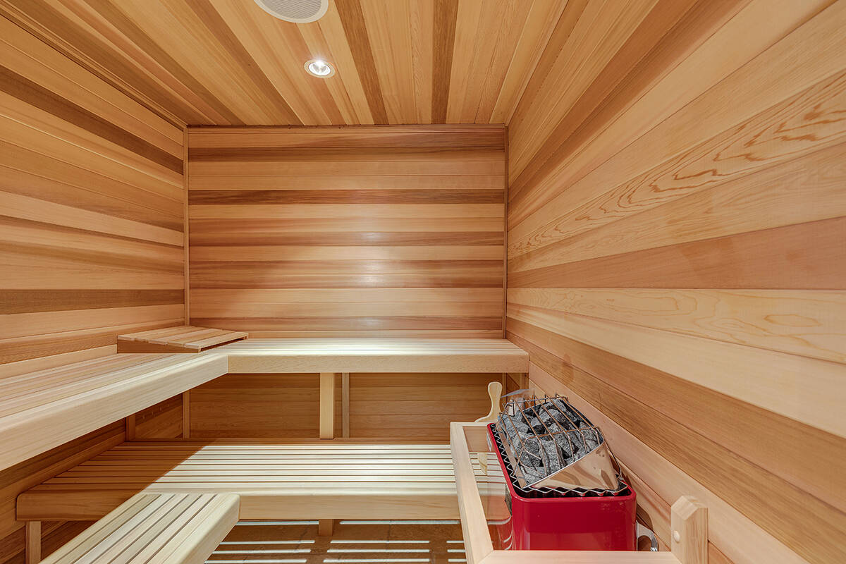 Lake Las Vegas mansion sauna. (Salomon Investments)