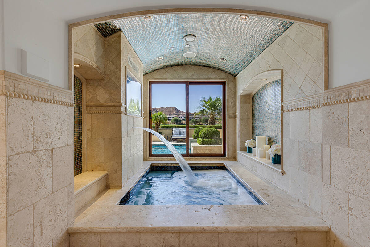 Lake Las Vegas mansion. (Salomon Investments)