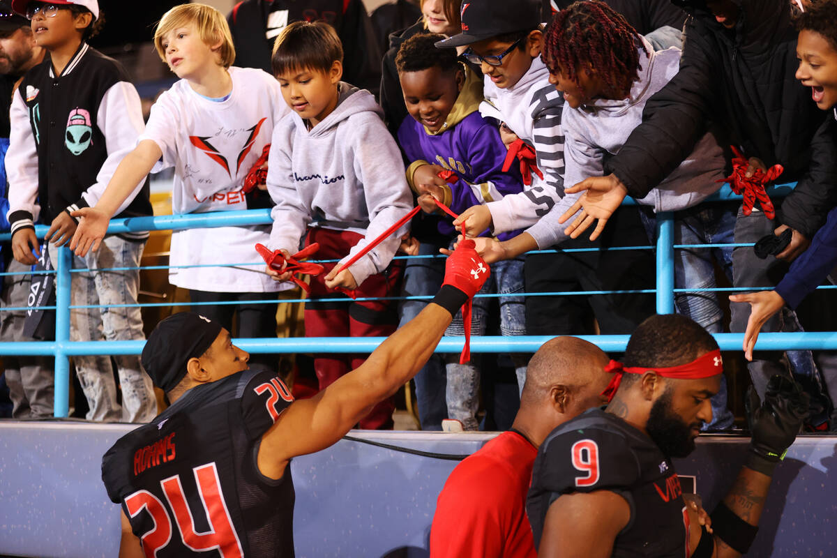 Vegas Vipers defensive back Will Adams (24) interacts with fans after winning a XFL football ga ...