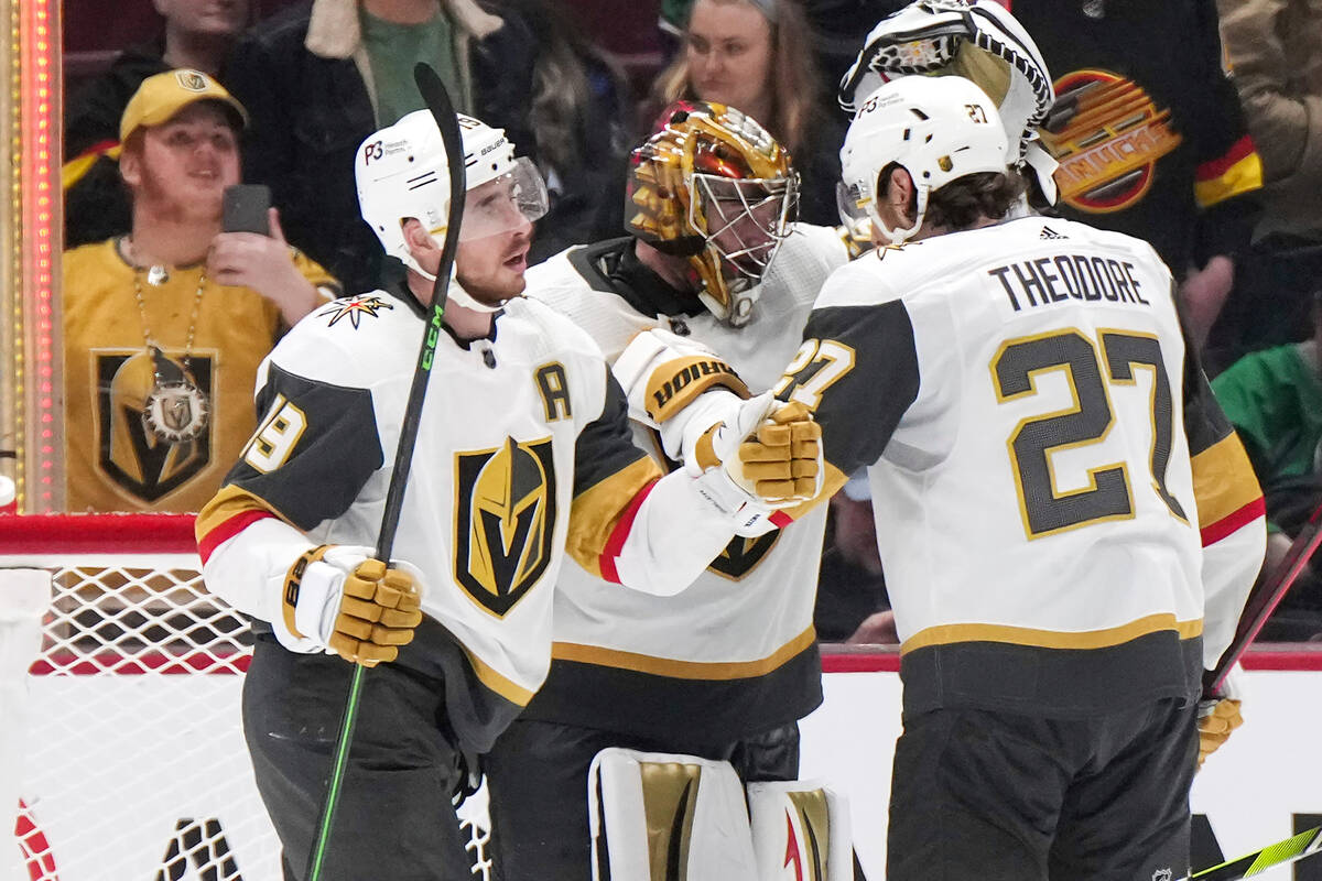 Jonathan Quick dari Golden Knights naik ke buku rekor dalam kemenangan