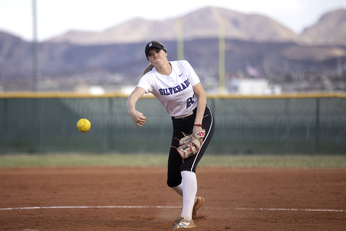 Silverado’s Macy Magdaleno throws to Desert Oasis during a high school softball game at ...