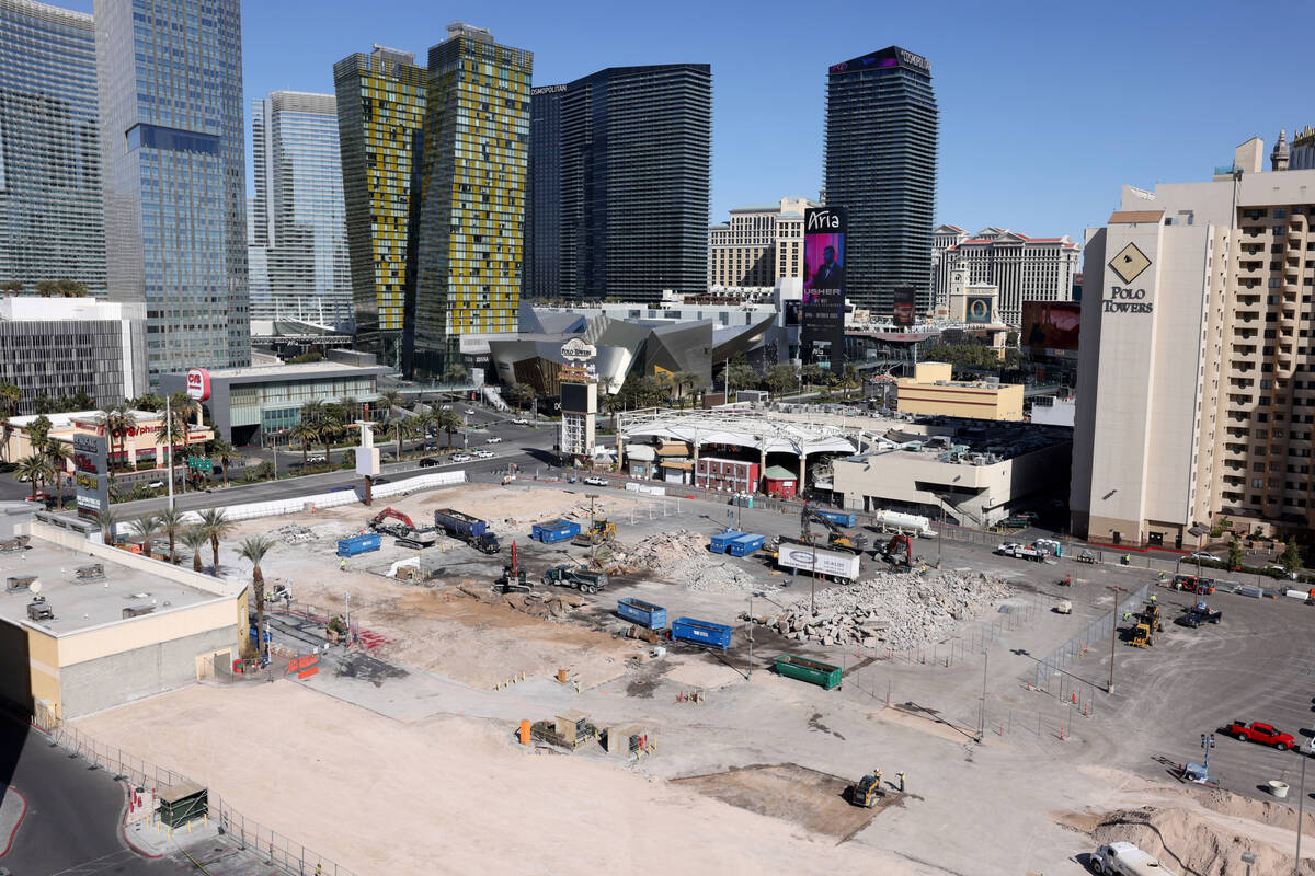 Crews clear the remains of buildings at 3755 Las Vegas Blvd. South on the Strip in Las Vegas Mo ...