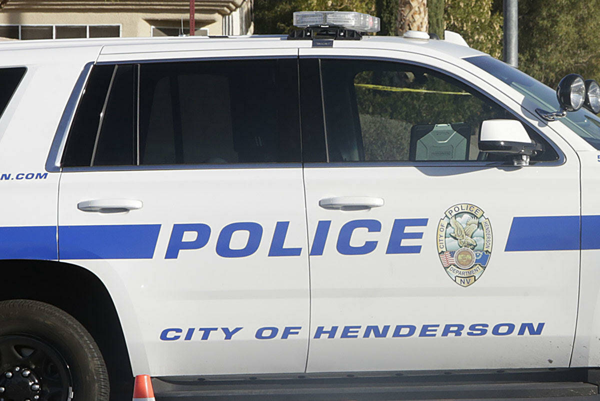 Kandidat dewan Henderson berpisah karena mempekerjakan kepala polisi berikutnya secara internal