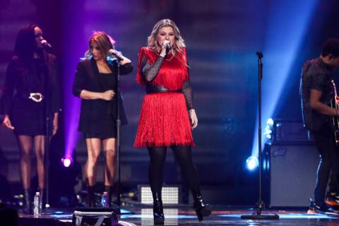 Kelly Clarkson performs at the 2018 iHeartRadio Music Festival Day 2 held at T-Mobile Arena on ...