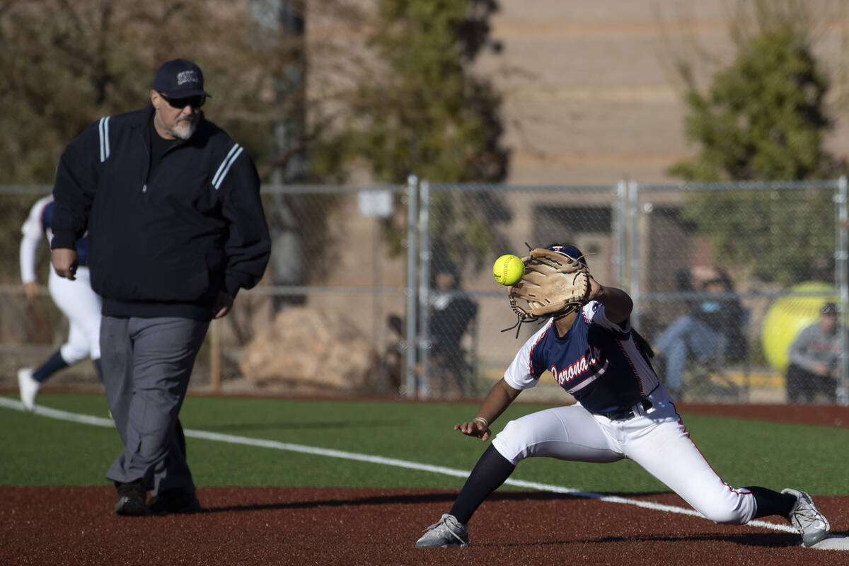 Coronado’s Paisley Magdaleno reaches to catch for an out during a high school softball g ...