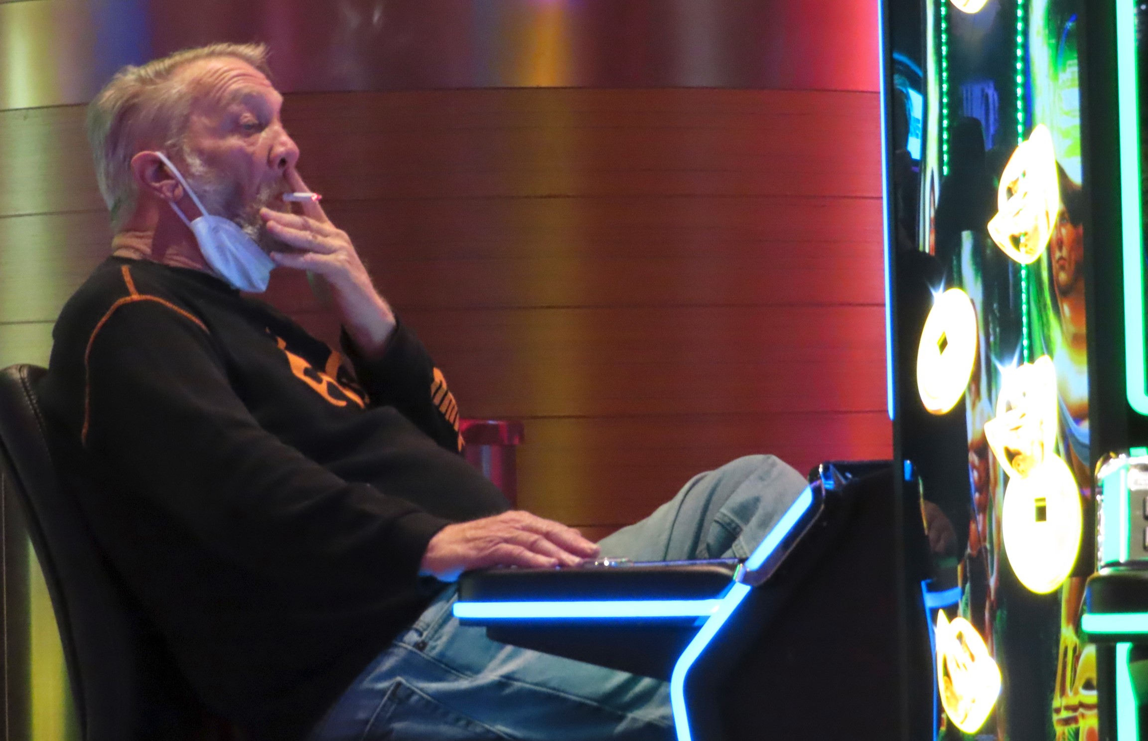 Dealer Atlantic City dengan kanker menginginkan larangan merokok kasino