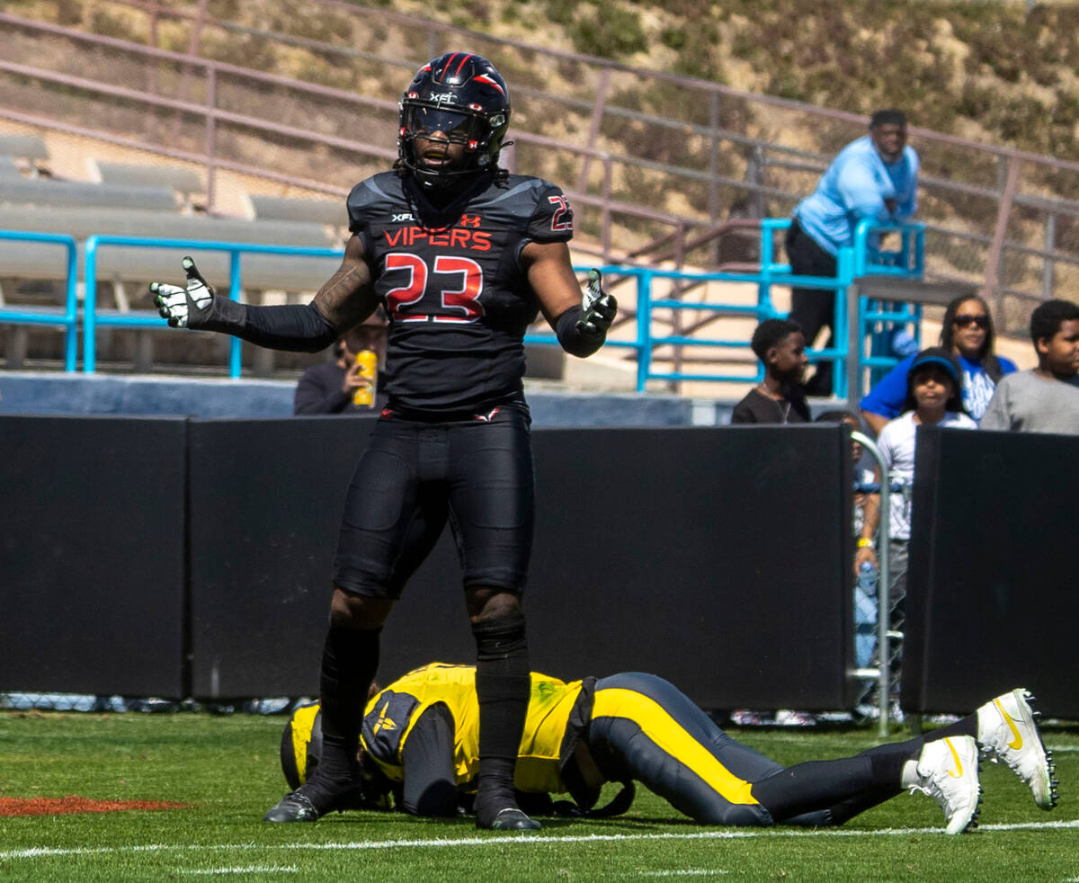 Vegas Vipers defensive lineman Max Roberts (23) pleads with the referees after being flagged fo ...