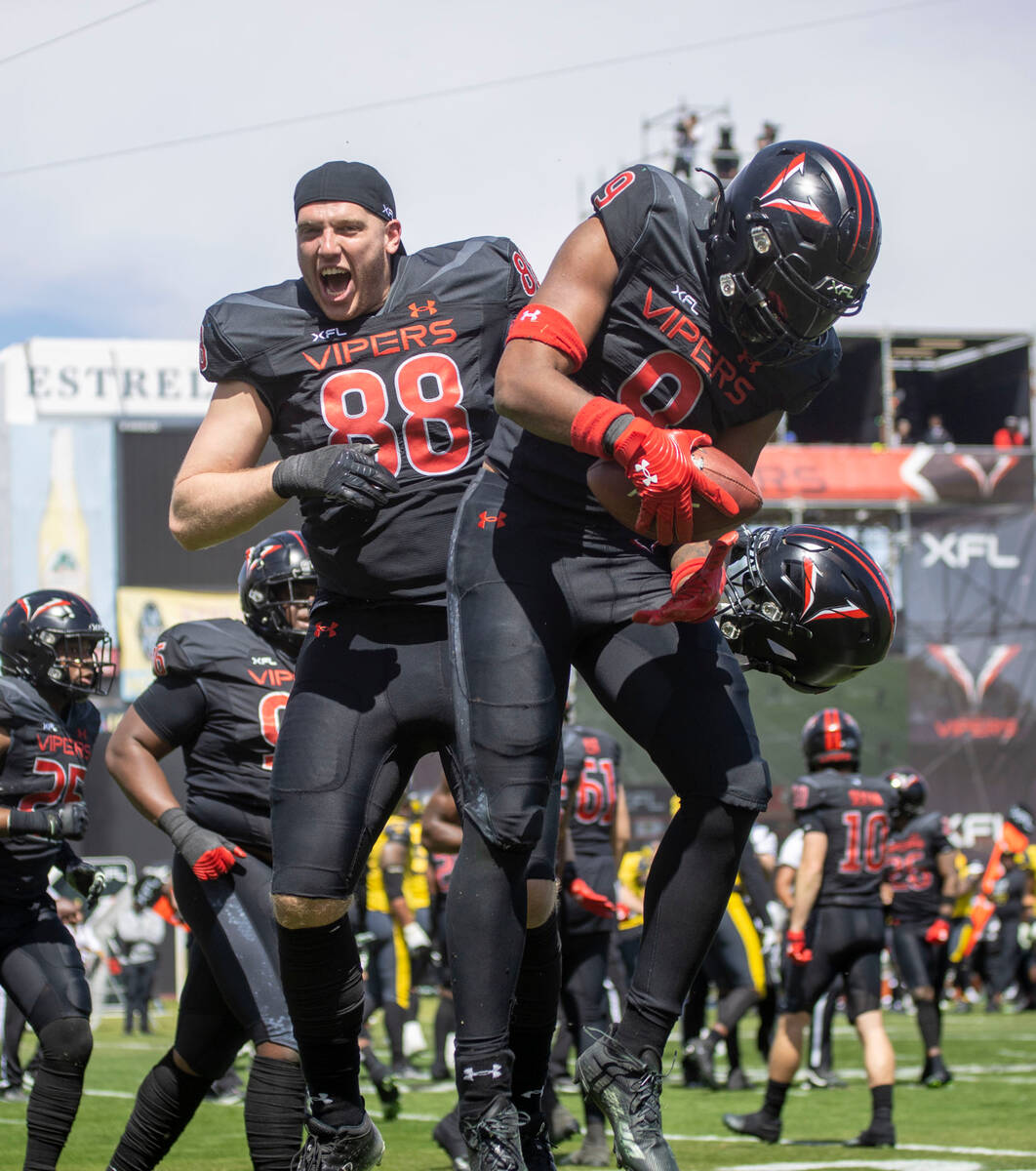 Vegas Vipers defensive back Deontay Anderson (9) celebrates his interception with Vegas Vipers ...