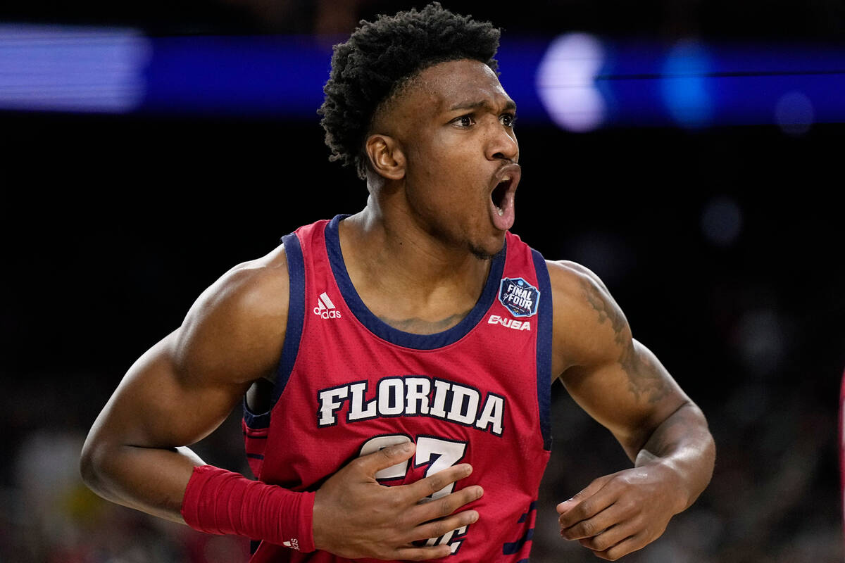 Florida Atlantic guard Brandon Weatherspoon reacts during the second half of a Final Four colle ...