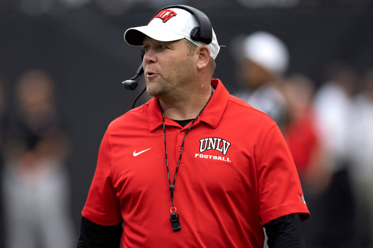 UNLV football spring showcase highlighted by Jacob De Jesus, Barry Odom