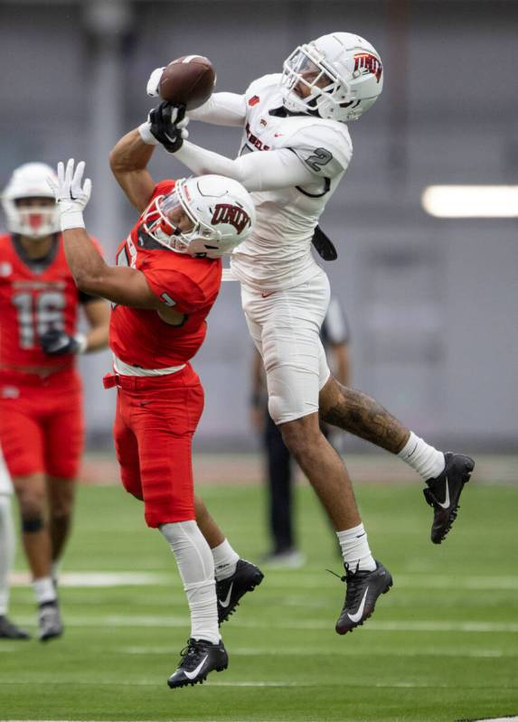 UNLV defensive back Jaxen Turner (2) defends a pass intended for wide receiver Jacob De Jesus ( ...