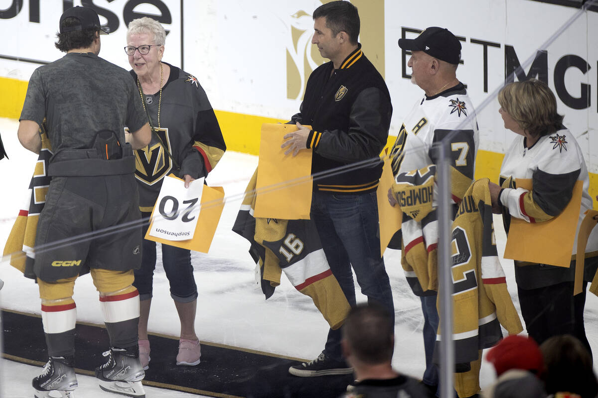 Vegas claims Pacific Division crown with 3-1 win over Kraken - The