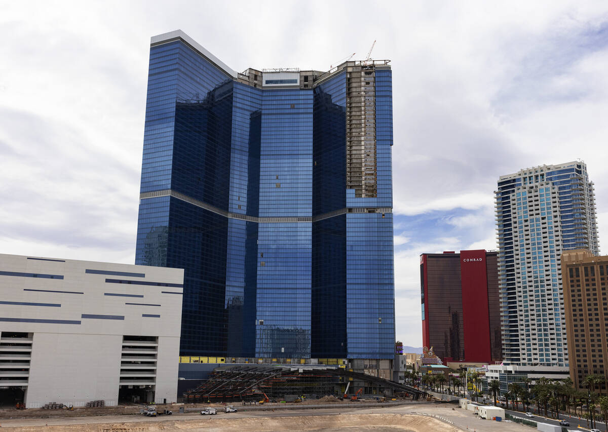 Construction is underway at Fontainebleau Las Vegas, center, on Wednesday, April 12, 2023, in L ...