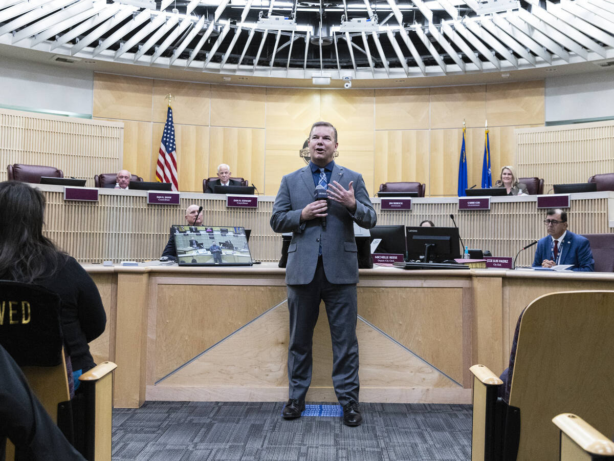 Jim Seebock speaks after being sworn in as Ward 1 City Councilman at Henderson City Hall, on Tu ...