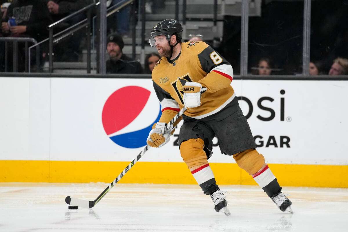 Phil Kessel dari Golden Knights duduk untuk Game 5 melawan Winnipeg Jets