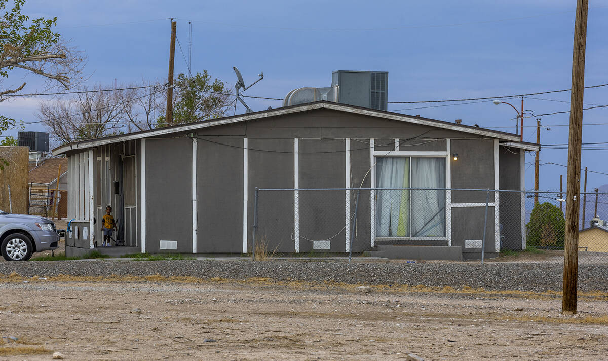 A home listing forward is still in residence off of North Chamberlain Lane within the Windsor P ...