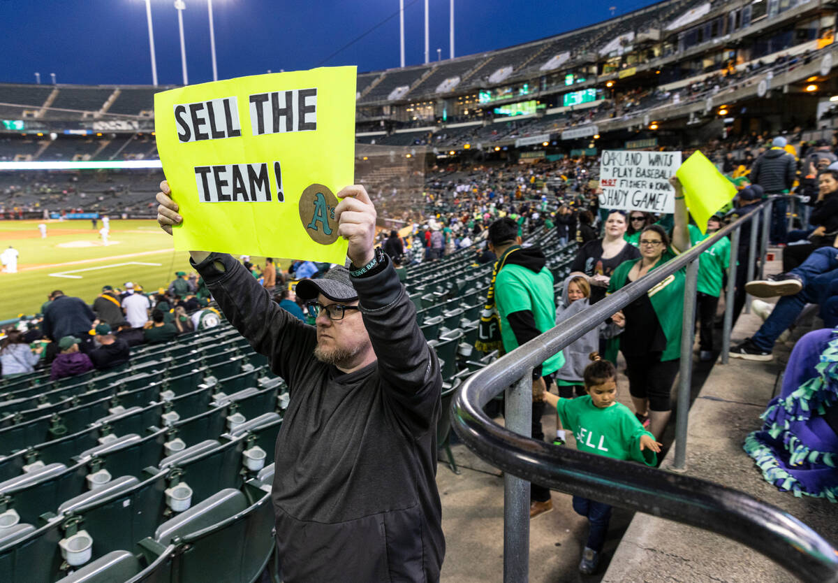 Oakland A's Fans Want Team to Sell Rather Than Move to Las Vegas - The New York Times
