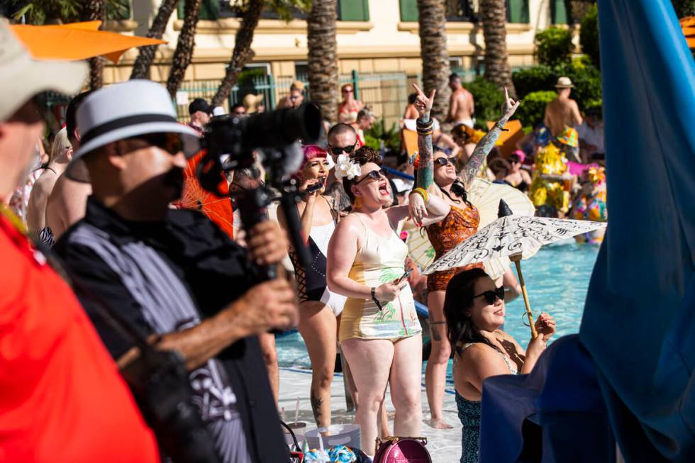 Attendees cheer during the women’s swimsuit competition at the Viva Las Vegas Rockabilly ...