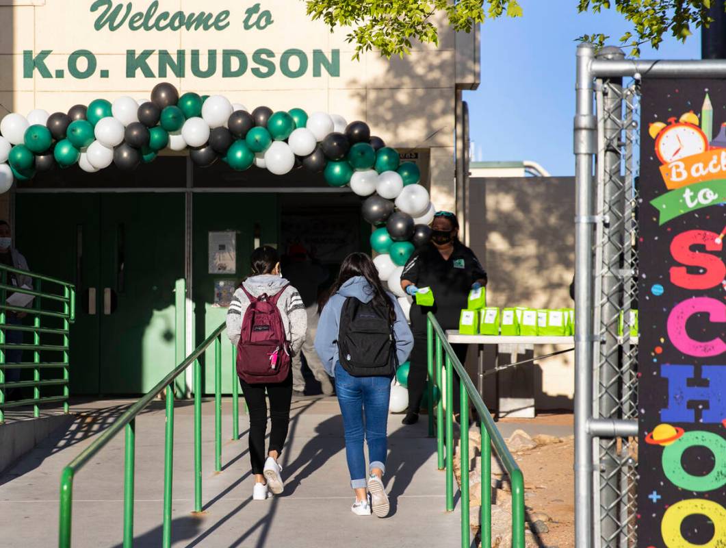 Students arrive at K.O. Knudson Academy of the Arts in March 2021 in Las Vegas. (Bizuayehu Tesf ...