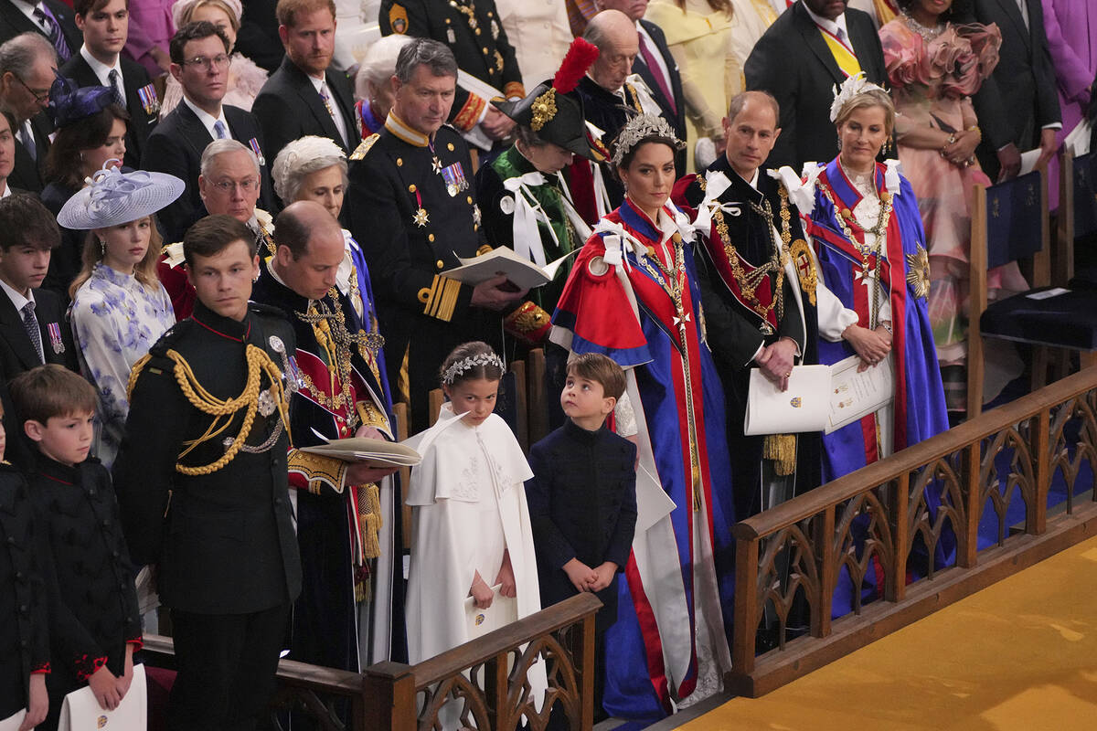 Front row, 3rd left to right: Britain's Prince William, Princess Charlotte, Prince Louis, Kate, ...
