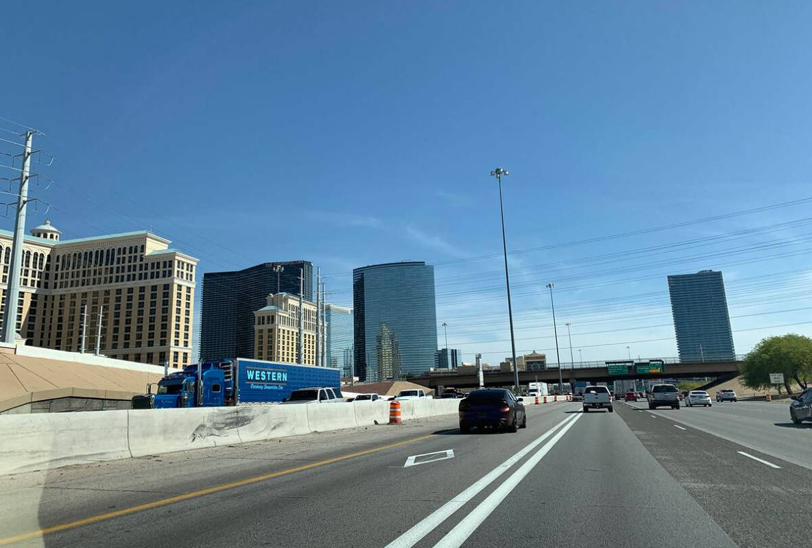 HOV lanes on Interstate 15 near the Las Vegas Strip. (File/Las Vegas Review-Journal)