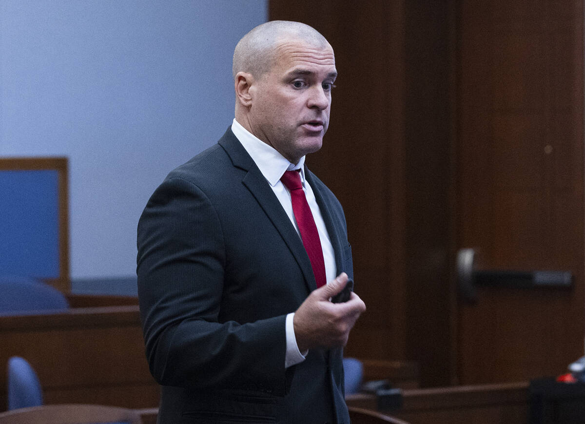 Chief Deputy District Attorney John Giordani delivers his closing statement during a preliminar ...