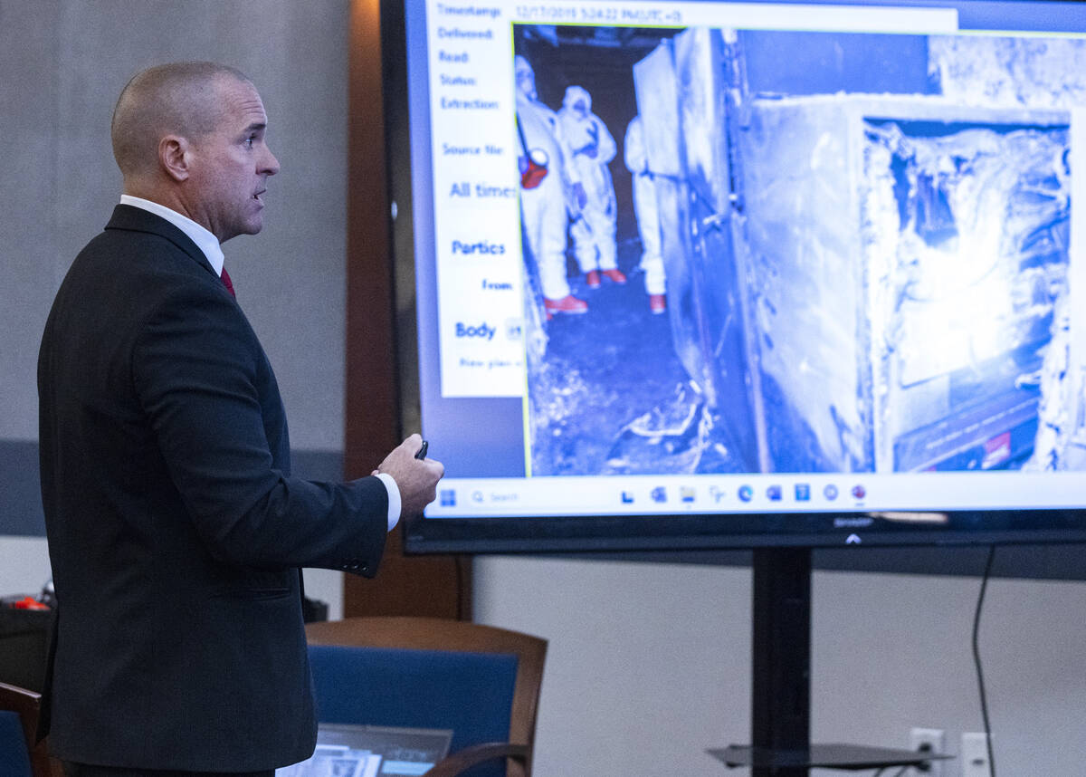 Chief Deputy District Attorney John Giordani delivers his closing statement during a preliminar ...