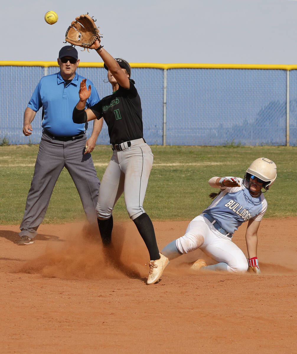 Centennial's Juliana Bosco (2), right, slides safely into second base as Palo Verde's Taylor Jo ...