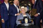 Poker legend Doyle Brunson dies at 89
