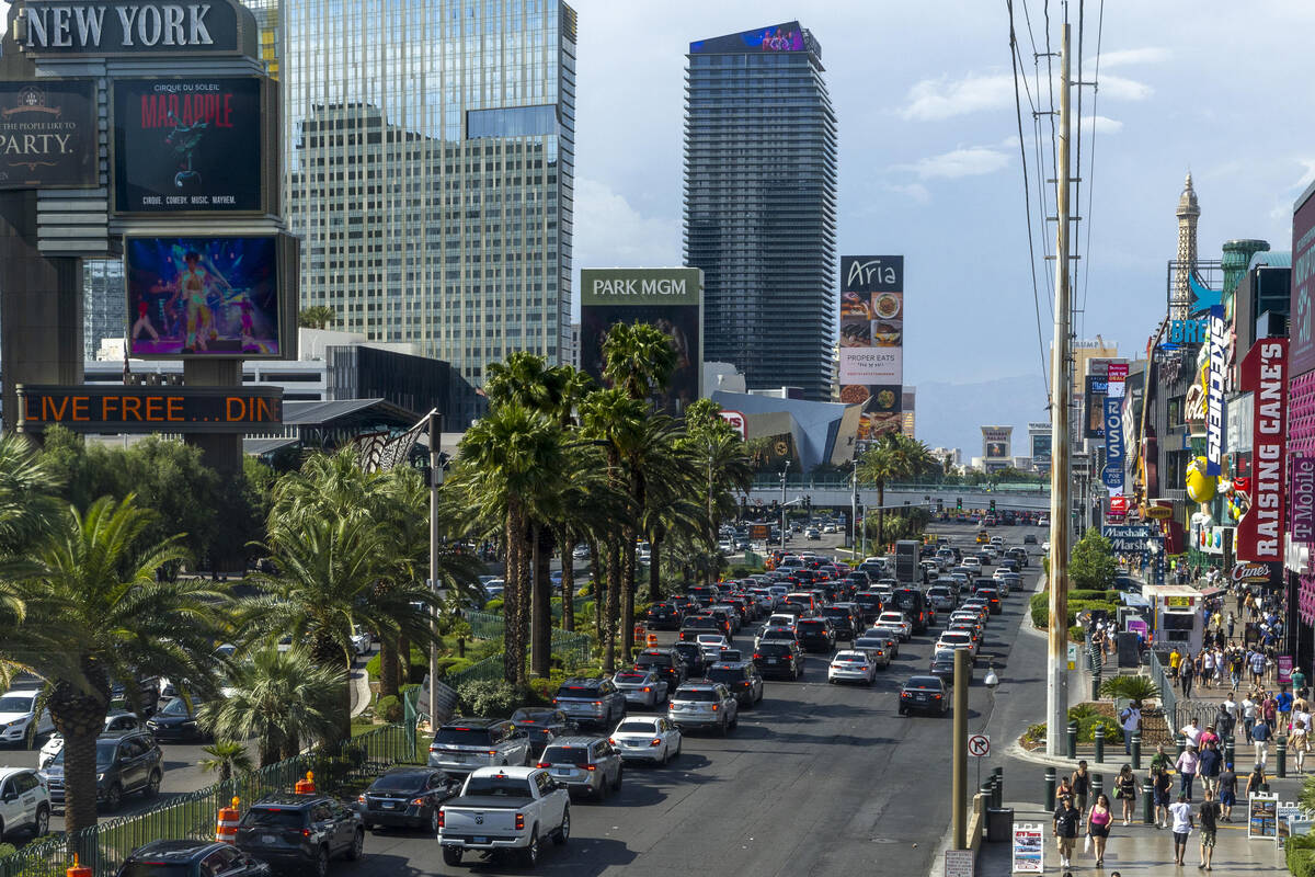 Crowds walk along the Strip on Friday, May 19, 2023, in Las Vegas. (L.E. Baskow/Las Vegas Revie ...