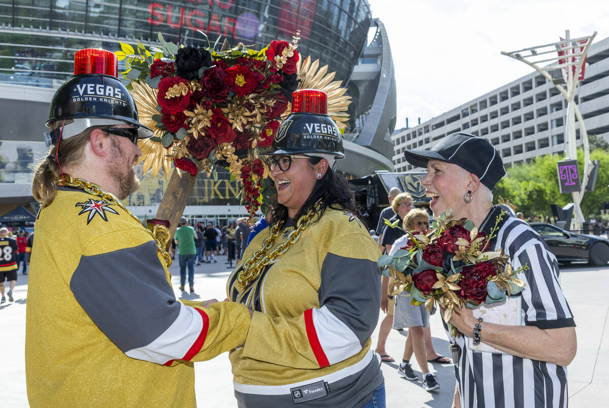 Golden Knights fans Stewart and Carlie MacArthur renew their wedding vows with Rev. Janet Mille ...