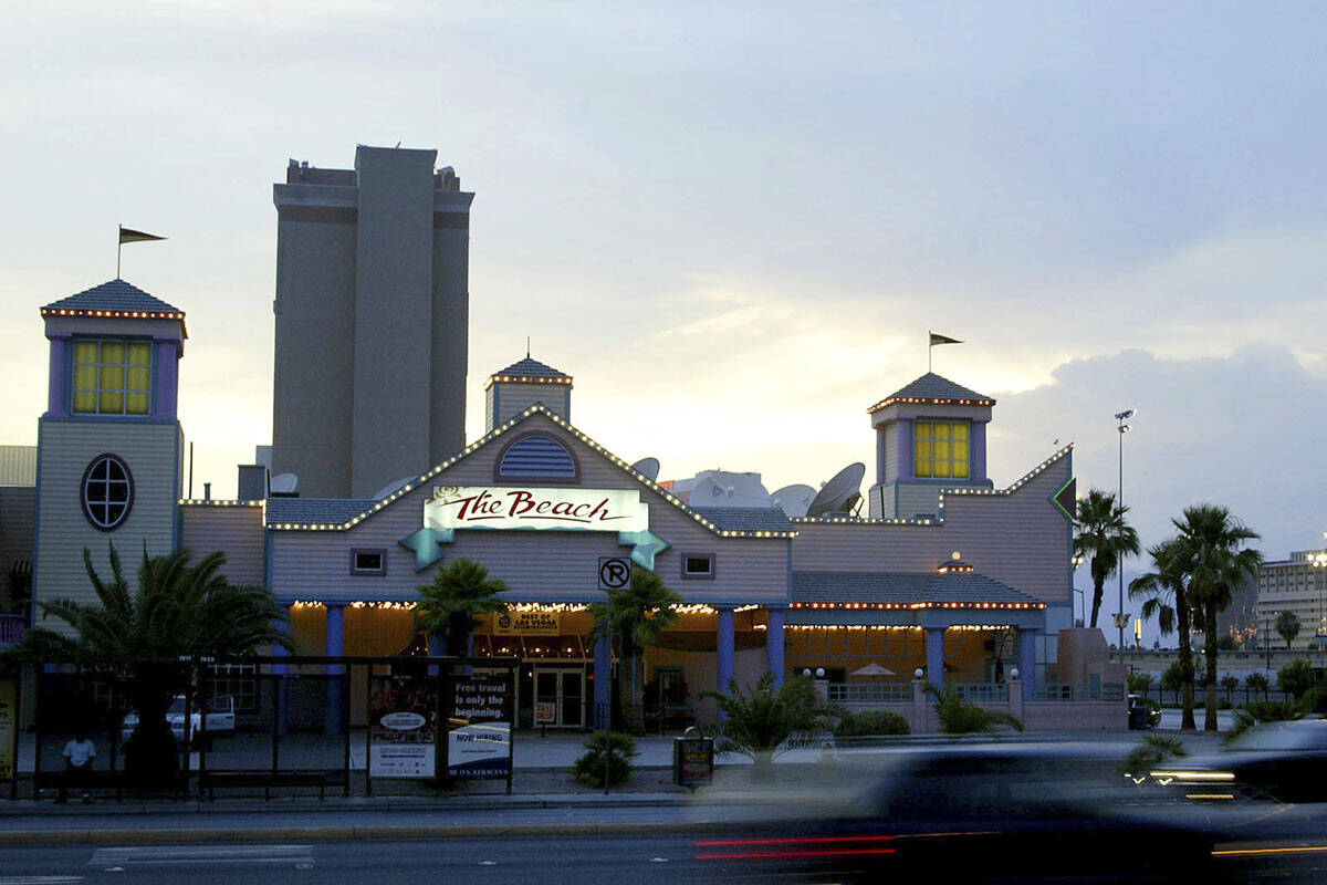 Kasino sementara akan buka delapan jam pada hari Selasa di situs The Beach