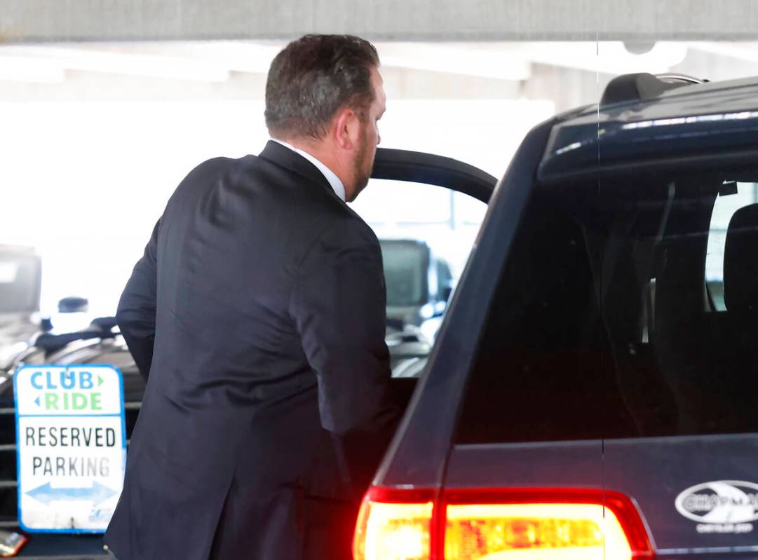 Former Henderson police union president Gary Hargis enters his SUV after a hearing at Henderson ...