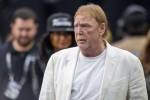 Mark Davis explains stance on ‘TNF’ flexing with dig at Chargers