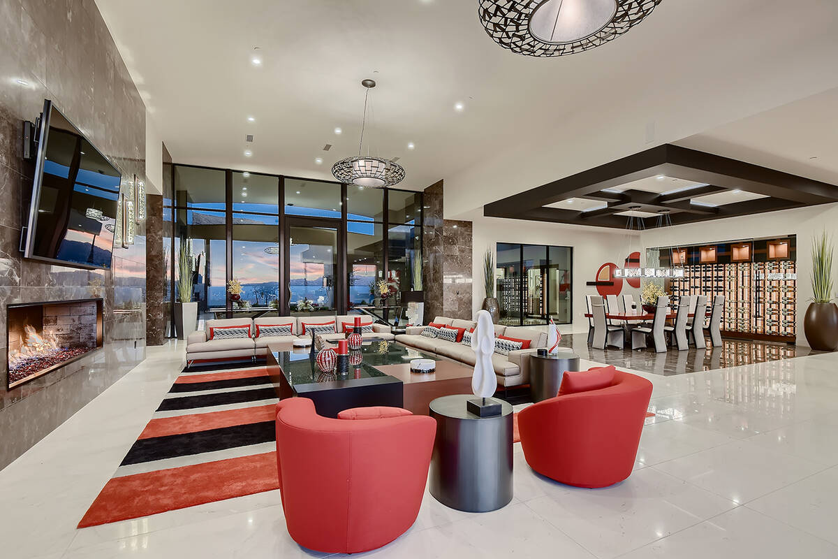 A sitting area in the Ascaya home. (IS Luxury)