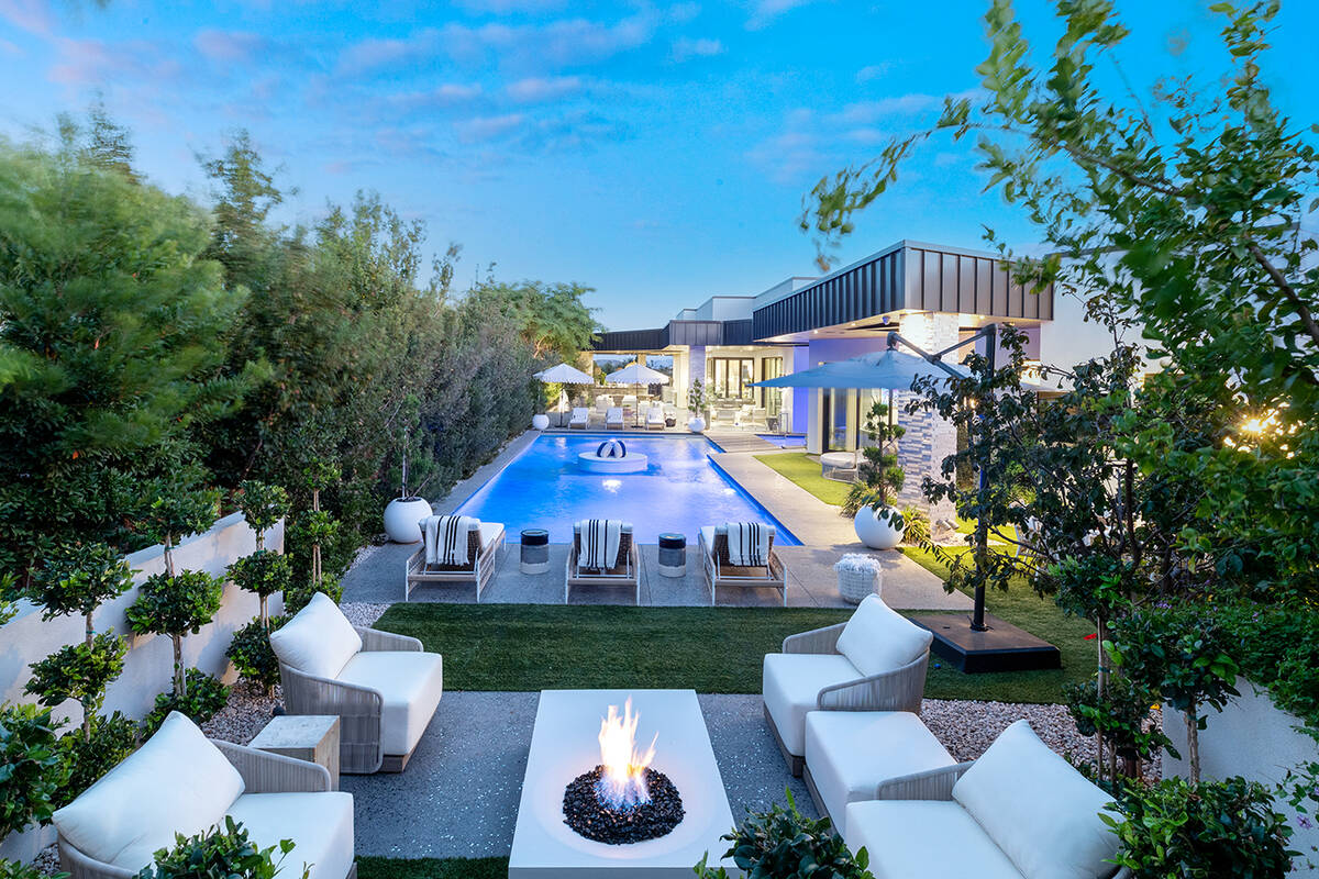 The backyard. (IS Luxury)