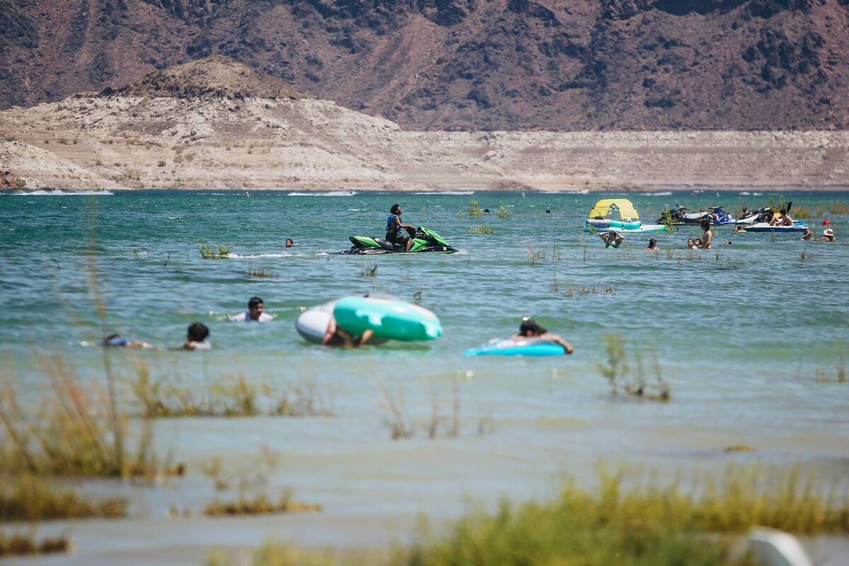 Lake goers spend the afternoon at Lake Mead on Sunday, May 28, 2023, in Boulder City. (Madeline ...